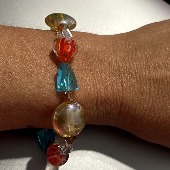 Gorgeous Blue Orange & Gold Glass Bead Bracelet - Picture 8 of 8
